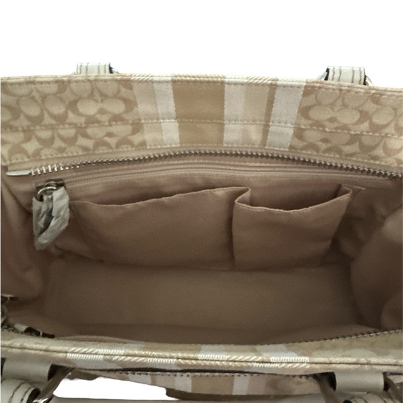 COACH 19915 Legacy Signature Satchel Canvas and Leather. Steal at this price! - Picture 7 of 10